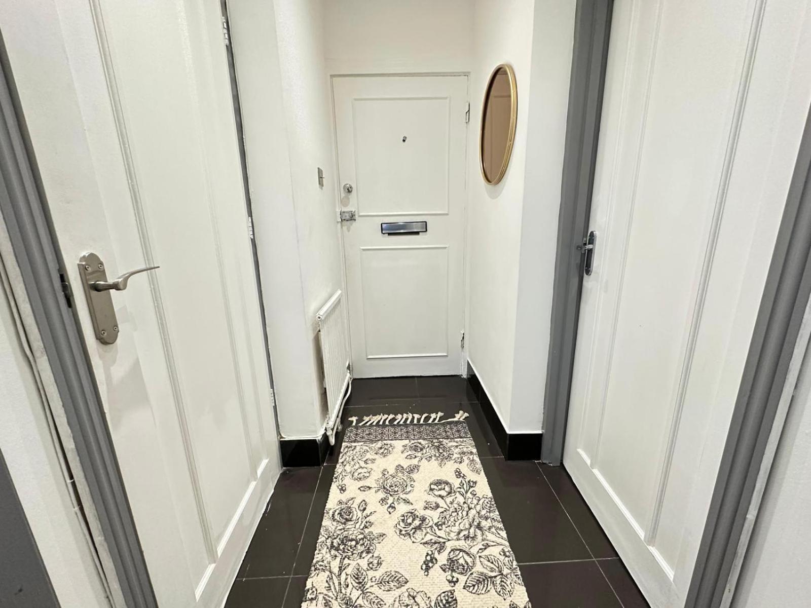 Stylish 1 Bedroom In Central * London