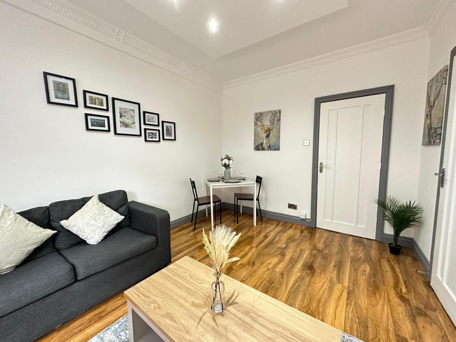Stylish 1 Bedroom In Central