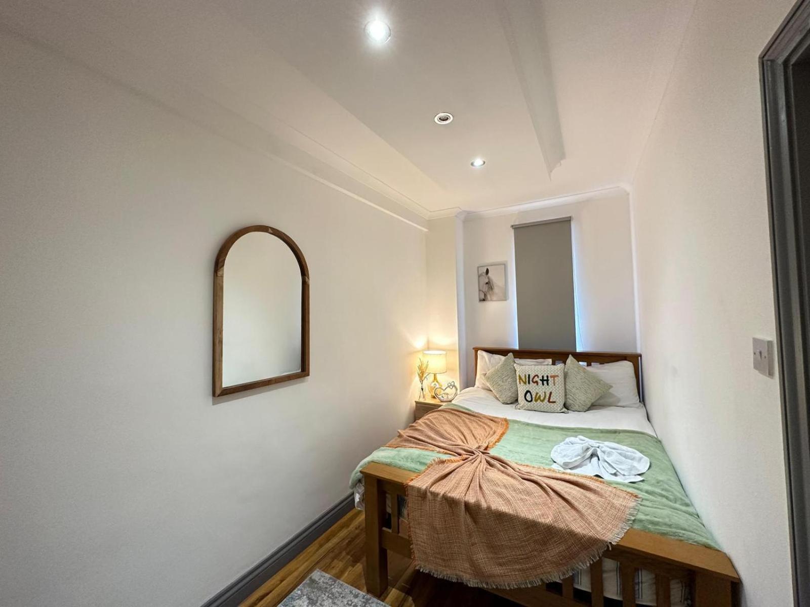 Stylish 1 Bedroom In Central *