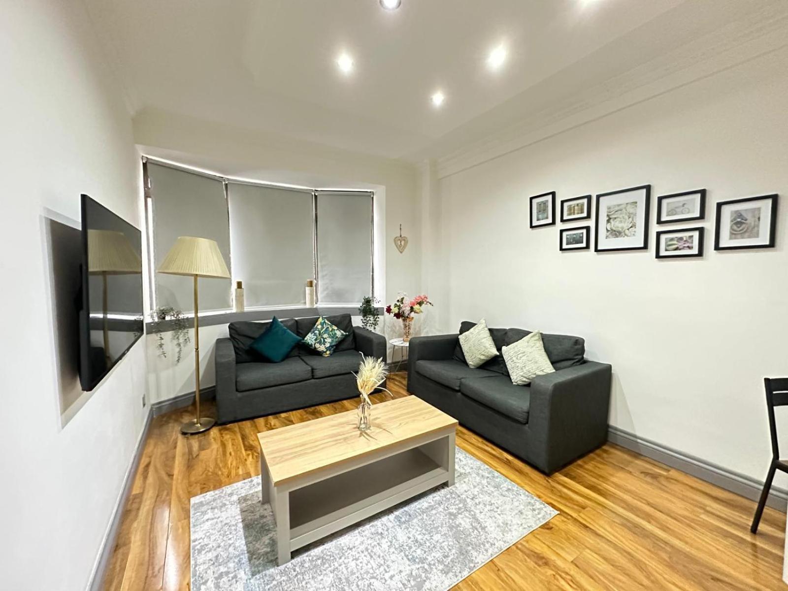 Stylish 1 Bedroom In Central Appartamento