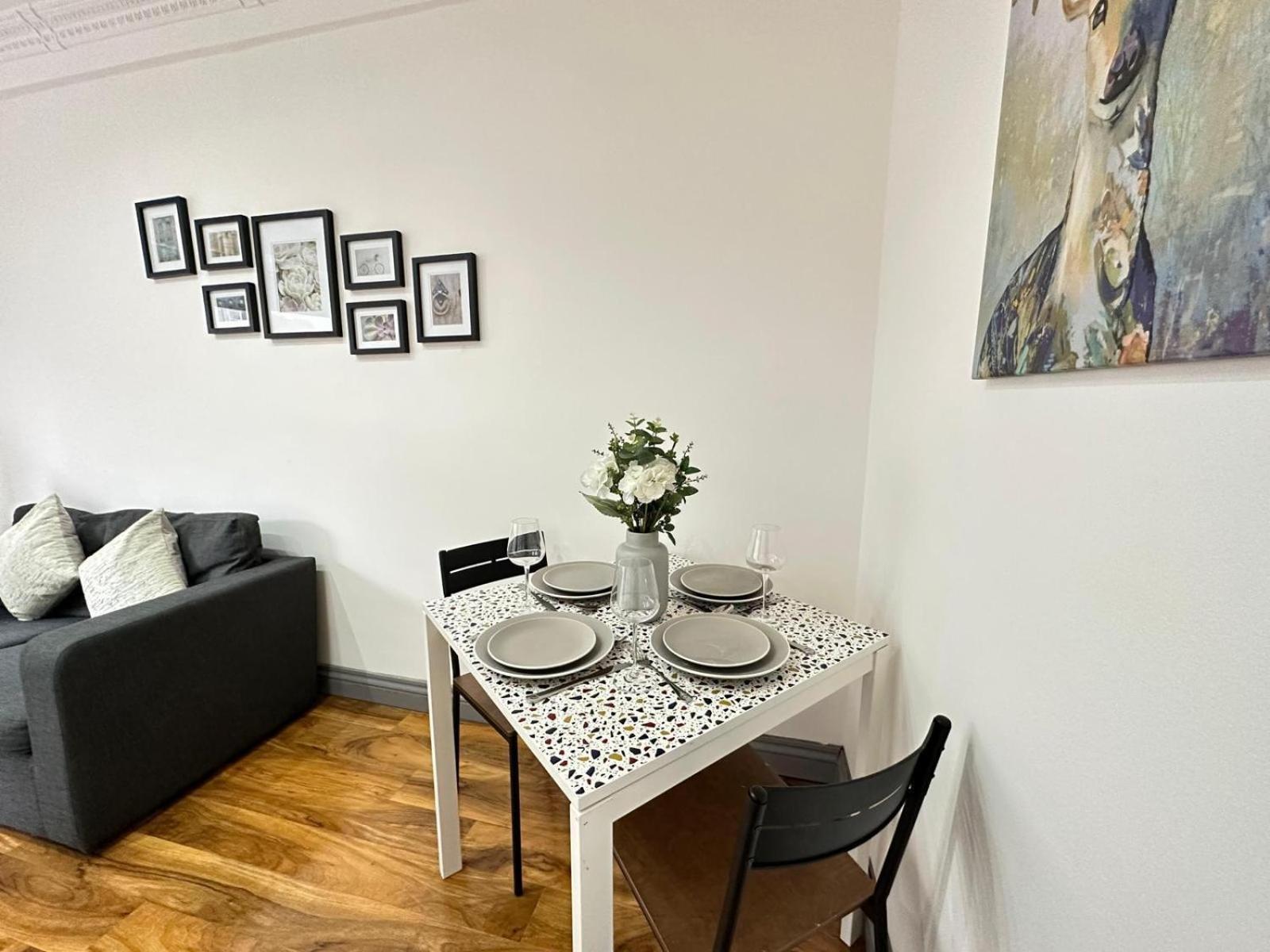 Stylish 1 Bedroom In Central Londra